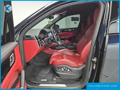 PORSCHE CAYENNE 3.0