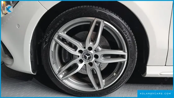 MERCEDES CLA-CLASS CLA220 AMG LINE
