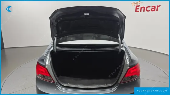 HYUNDAI ACCENT 1.4 VVT MODERN