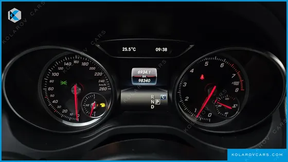 MERCEDES CLA-CLASS CLA220 AMG LINE