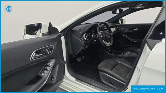 MERCEDES CLA-CLASS CLA220 AMG LINE