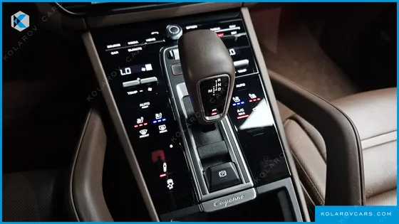 PORSCHE CAYENNE 3.0
