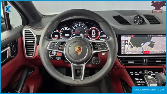 PORSCHE CAYENNE 3.0 COUPE