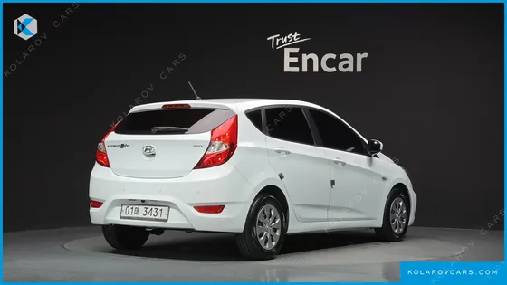 HYUNDAI ACCENT DIESEL WIT 1.6 VGT SMART