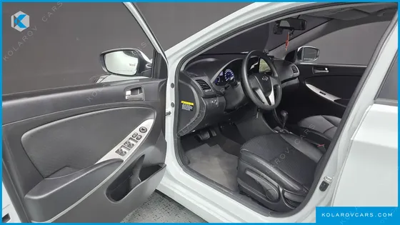 HYUNDAI ACCENT DIESEL WIT 1.6 VGT SMART