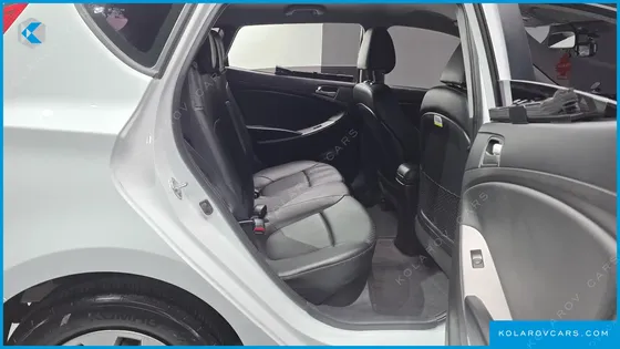 HYUNDAI ACCENT DIESEL WIT 1.6 VGT SMART
