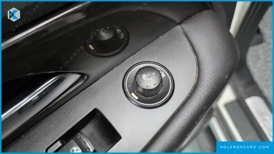 KGM - SSANGYONG REXTON 2.0 4WD ADVENTURE 60TH EDITION