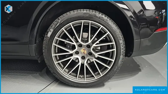PORSCHE CAYENNE 3.0