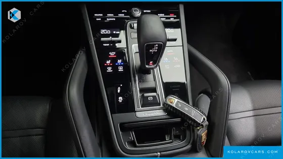 PORSCHE CAYENNE 3.0