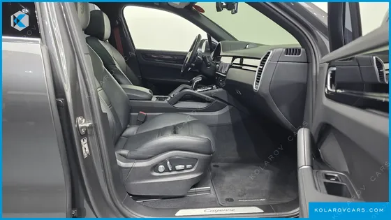PORSCHE CAYENNE 3.0