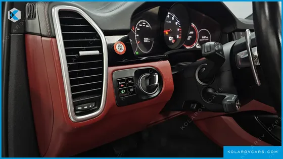 PORSCHE CAYENNE 3.0