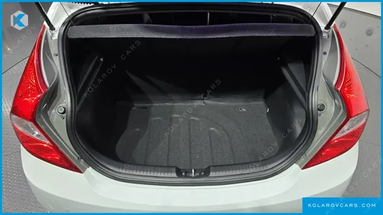 HYUNDAI ACCENT WIT 1.4 VVT PREMIER