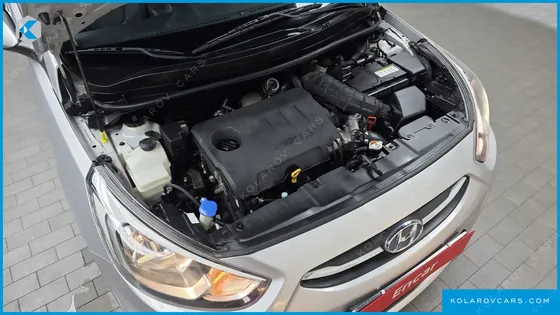 HYUNDAI ACCENT DIESEL WIT 1.6 VGT MODERN