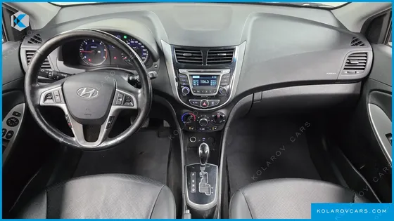 HYUNDAI ACCENT DIESEL WIT 1.6 VGT MODERN