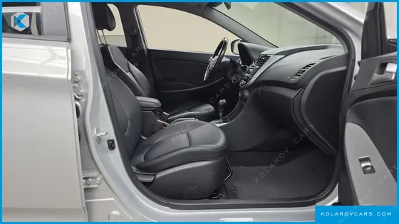 HYUNDAI ACCENT DIESEL WIT 1.6 VGT MODERN