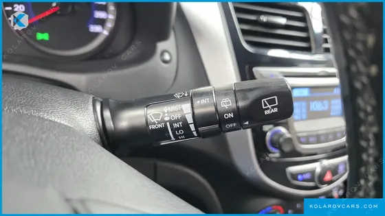 HYUNDAI ACCENT DIESEL WIT 1.6 VGT MODERN