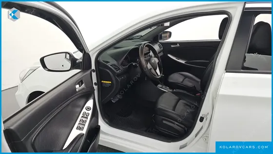 HYUNDAI ACCENT DIESEL 1.6 VGT STYLE