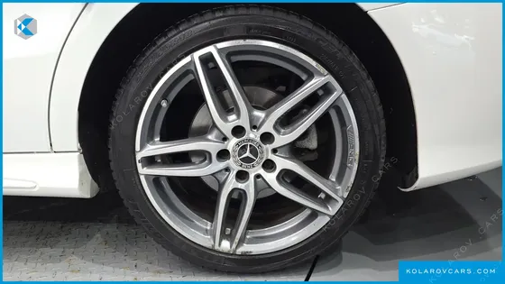 MERCEDES CLA-CLASS CLA220 AMG LINE