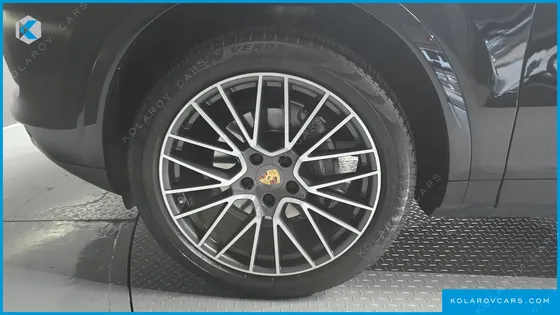 PORSCHE CAYENNE 3.0