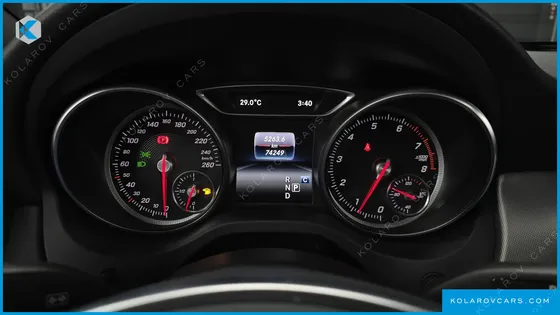 MERCEDES CLA-CLASS CLA220 AMG LINE