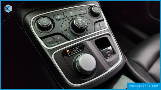 CHRYSLER 200 2.4 C