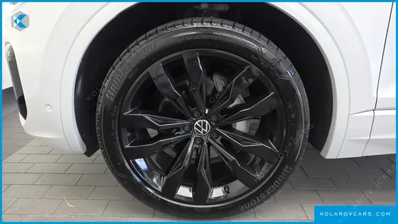 VOLKSWAGEN TOUAREG 3.0 TDI R-LINE