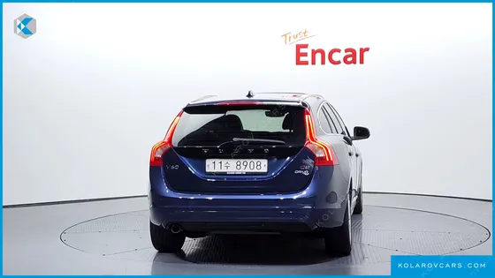 VOLVO V60 D2