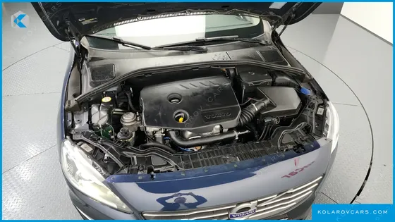 VOLVO V60 D2