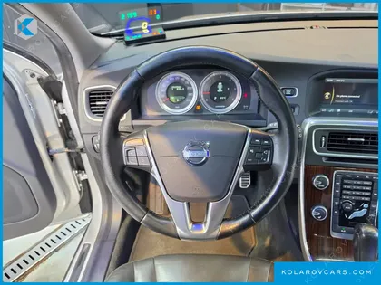 VOLVO V60 D3
