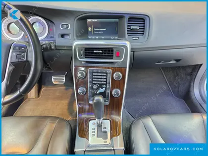 VOLVO V60 D3