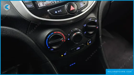 HYUNDAI ACCENT DIESEL 1.6 VGT PREMIER