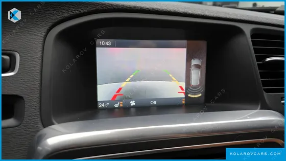 VOLVO V60 D4