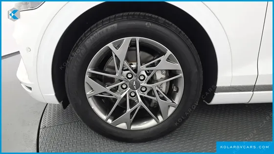 GENESIS GV70 2.5T GASOLINE 2WD