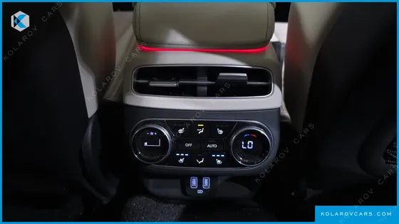 GENESIS GV70 2.5T GASOLINE 2WD
