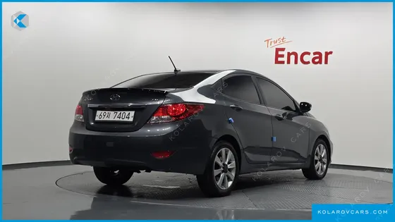 HYUNDAI ACCENT DIESEL 1.6 VGT PREMIER