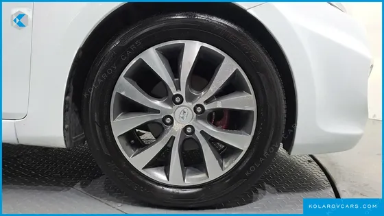 HYUNDAI ACCENT 1.6 GDI PREMIUM