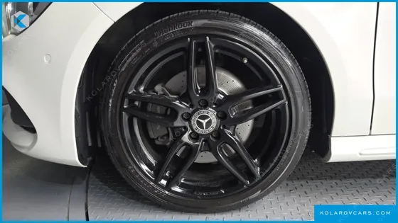MERCEDES CLA-CLASS CLA220 AMG LINE