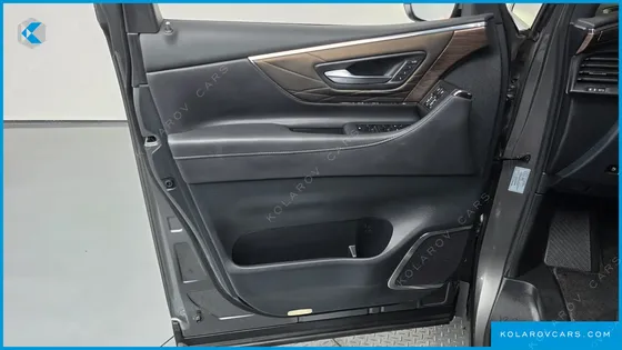 TOYOTA ALPHARD 2.5 HEV EXECUTIVE AWD