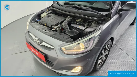 HYUNDAI ACCENT DIESEL 1.6 VGT PREMIUM