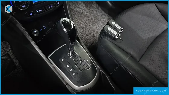 HYUNDAI ACCENT DIESEL 1.6 VGT PREMIUM