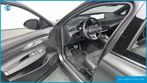 GENESIS GV70 2.5T GASOLINE 2WD