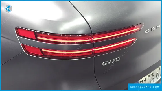 GENESIS GV70 2.5T GASOLINE 2WD