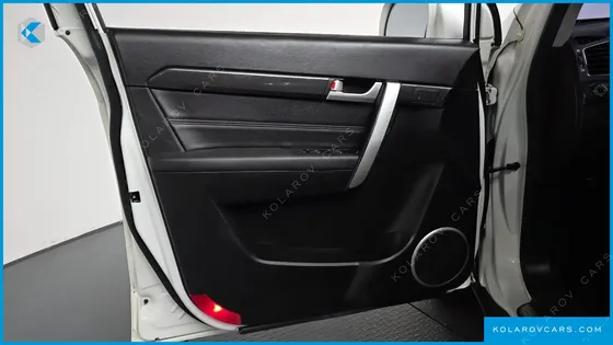 CHEVROLET (GM DAEWOO) CAPTIVA 4WD LT PREMIUM