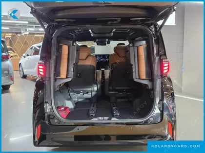 TOYOTA ALPHARD 2.5 HEV EXECUTIVE AWD