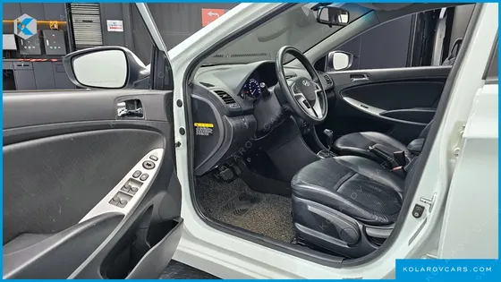 HYUNDAI ACCENT 1.4 VVT PREMIER