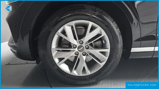 GENESIS GV70 2.5T GASOLINE 2WD