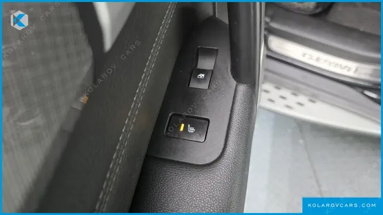 CHEVROLET (GM DAEWOO) CAPTIVA 2WD LTZ