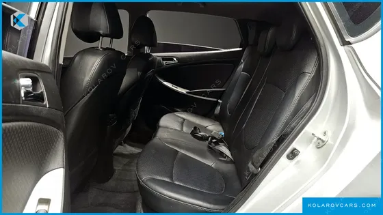 HYUNDAI ACCENT DIESEL WIT 1.6 VGT PREMIER
