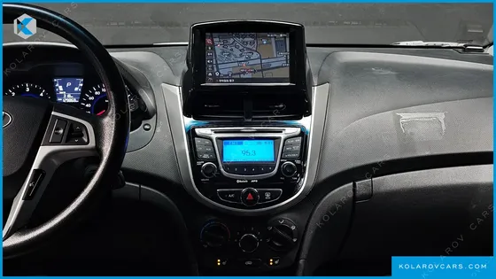HYUNDAI ACCENT DIESEL WIT 1.6 VGT PREMIER