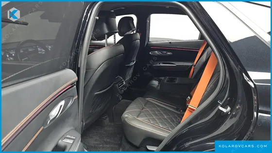 GENESIS GV70 2.5T GASOLINE 2WD